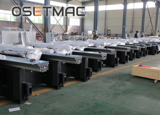 滑走テーブルは見ました